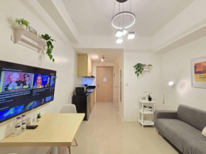 1BR Condotel w Balcony SM Light Residences #LT08